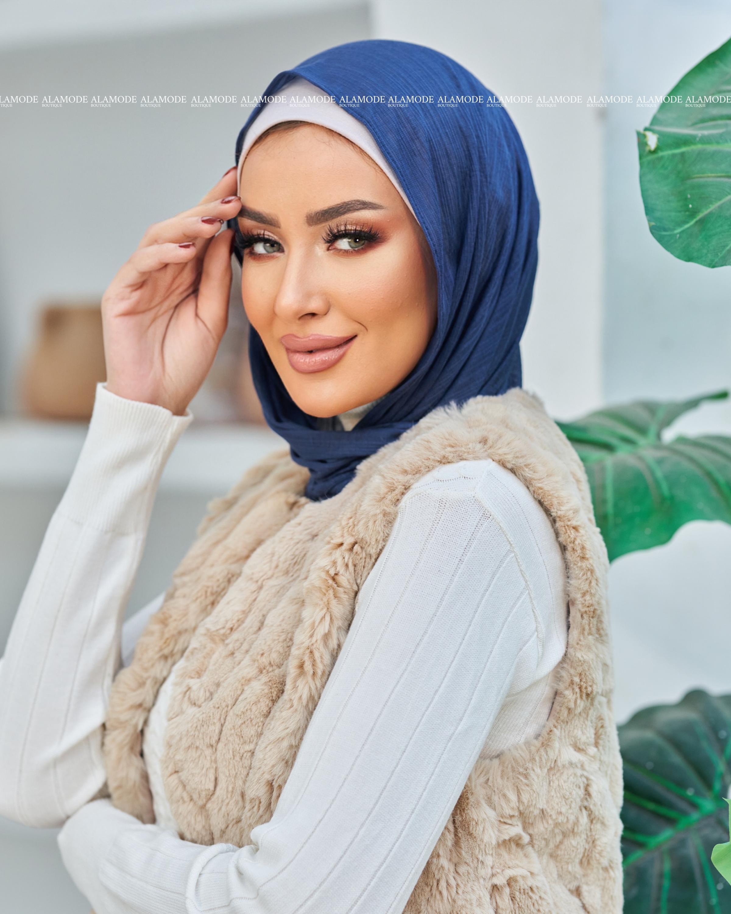 Navy Blue Easy Scarf