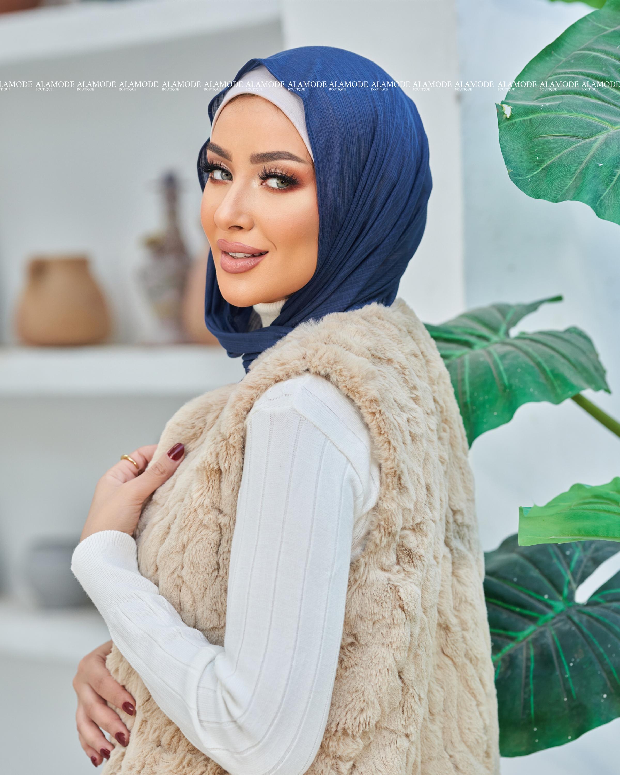 Navy Blue Easy Scarf
