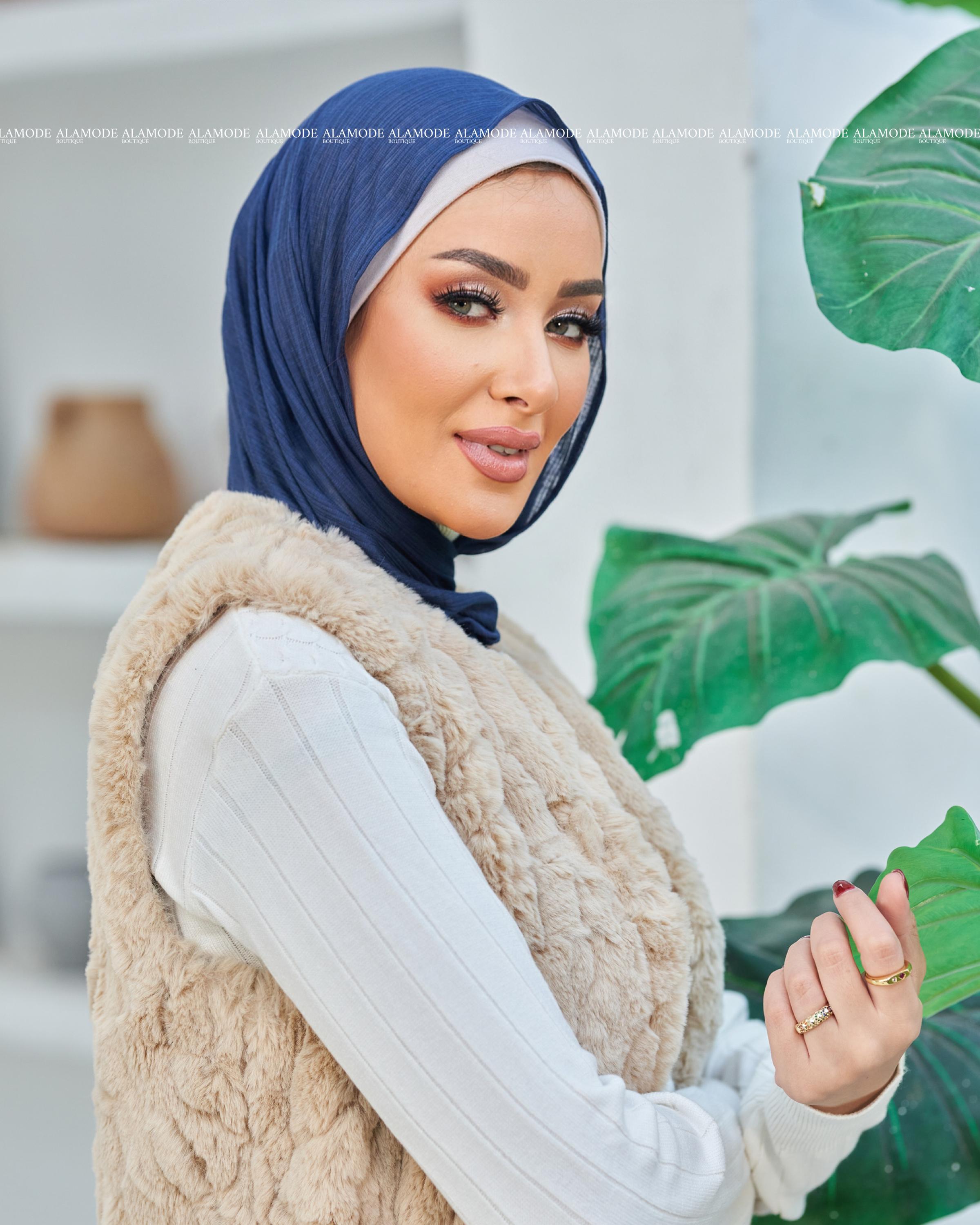 Navy Blue Easy Scarf