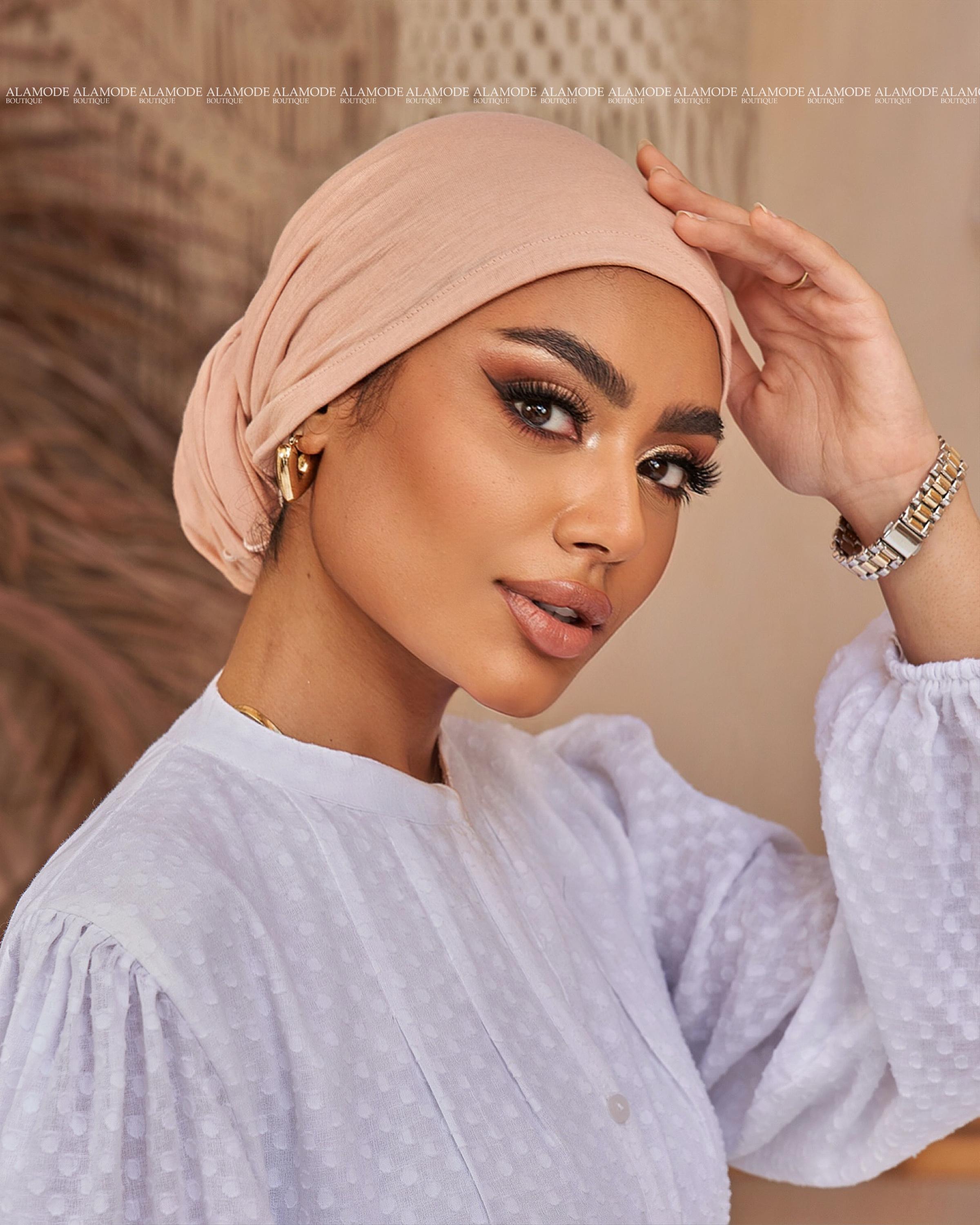 Nude Back Twist