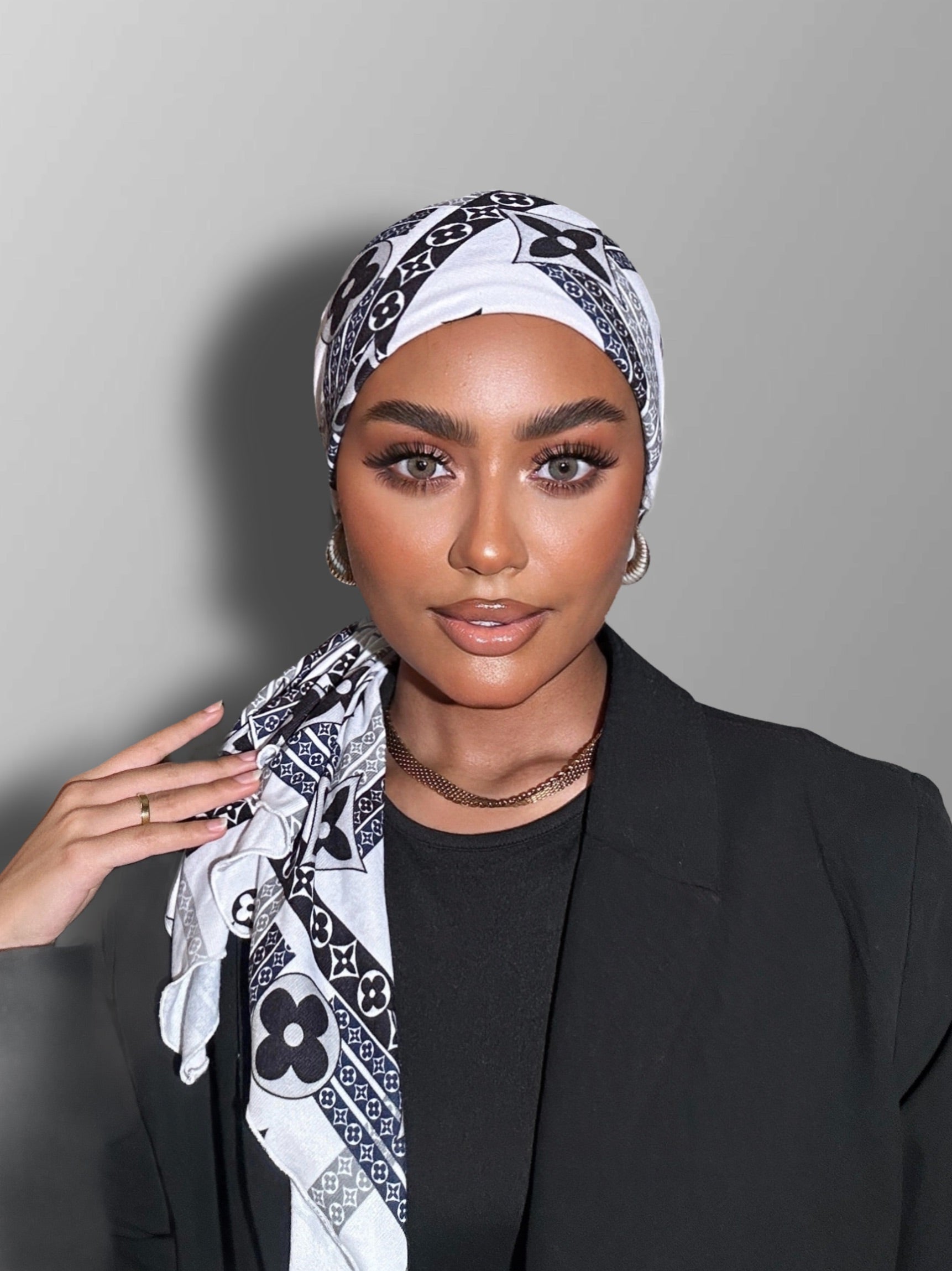 Black & White Mini Tie