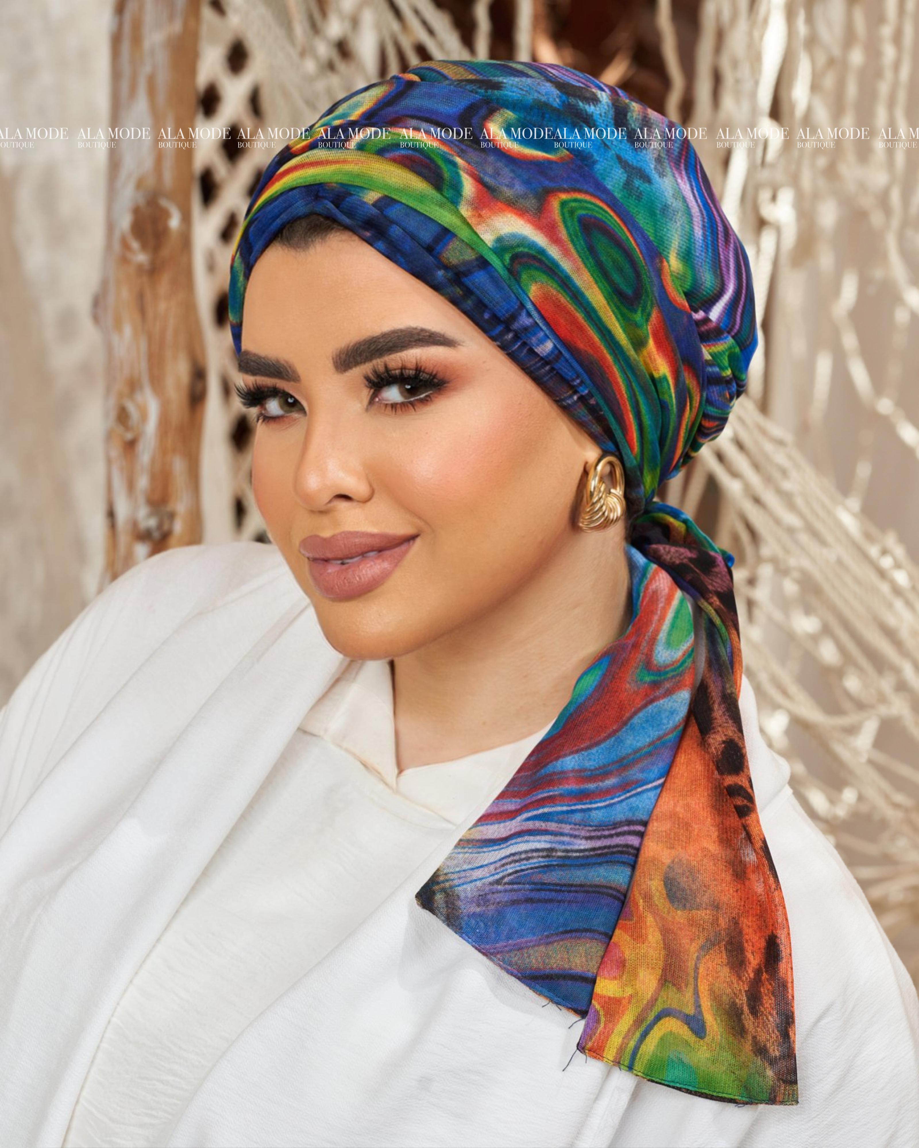 SEPARATE SCARF