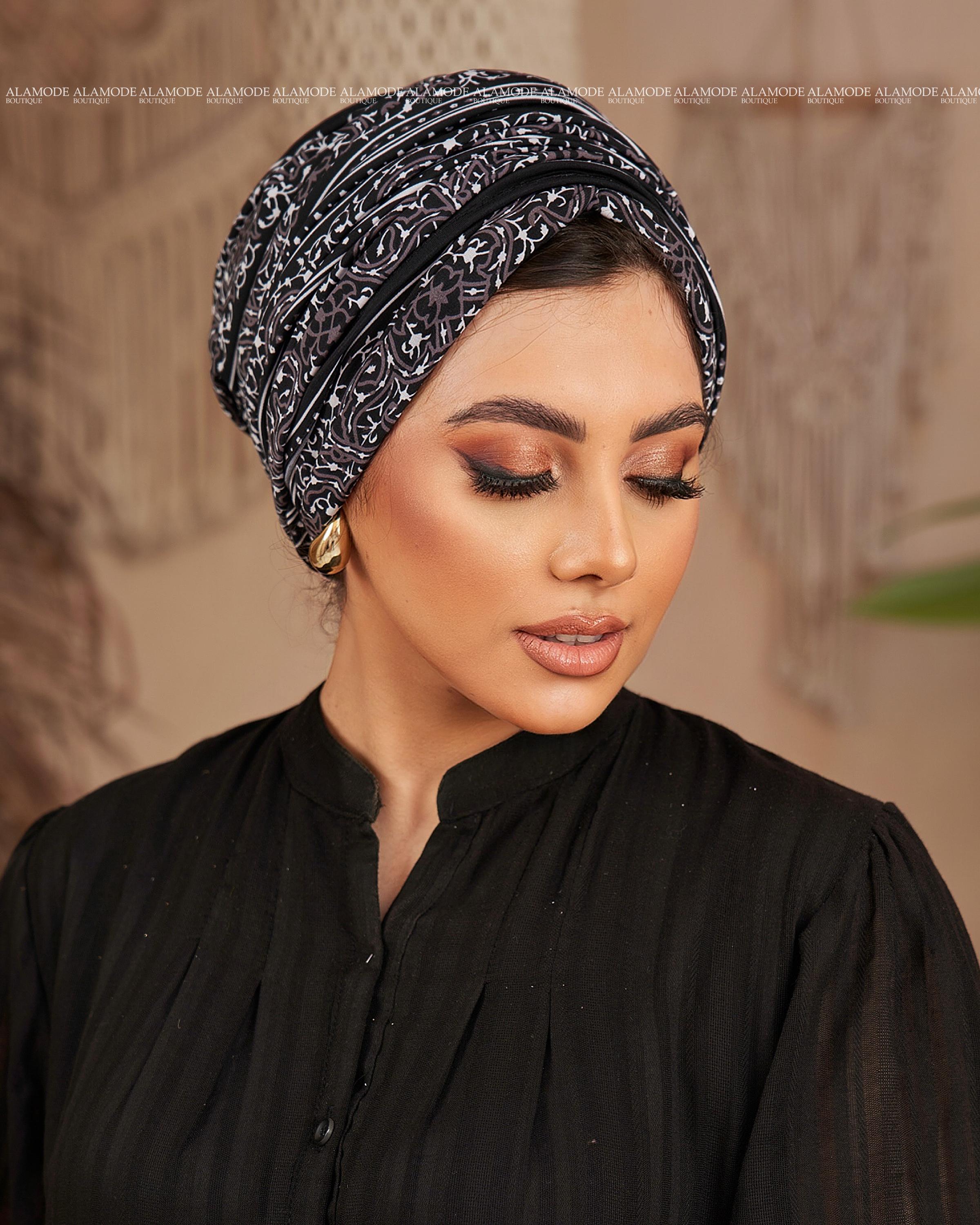 Aura Black Linked Drapped