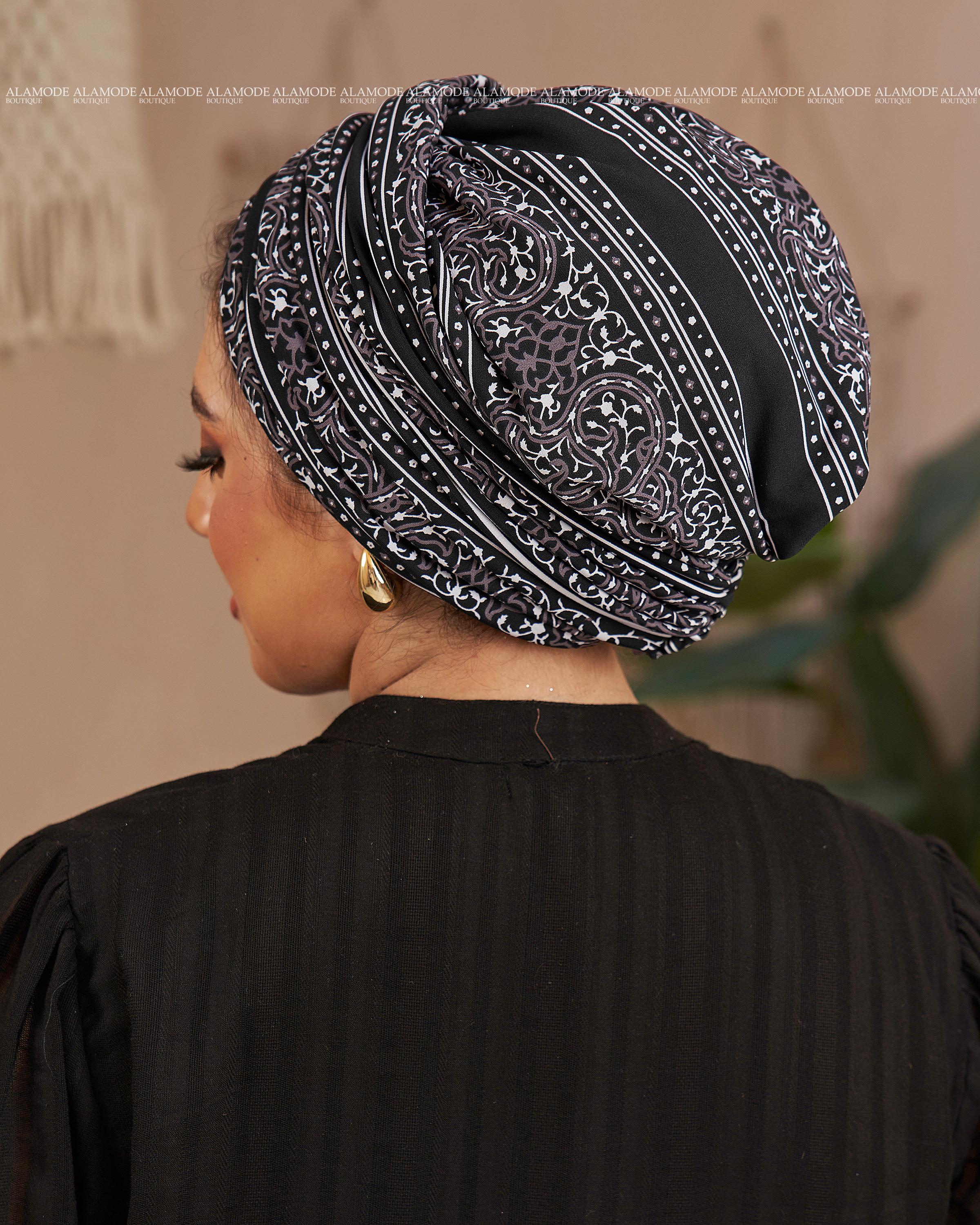 Aura Black Linked Drapped