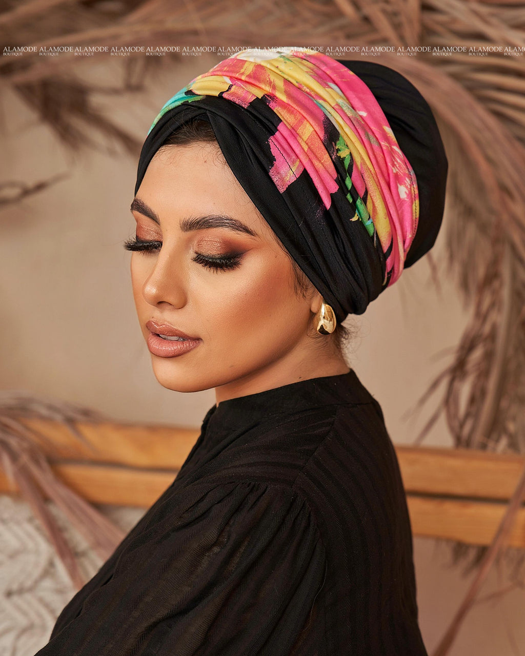 Black Flori Linked Drapped