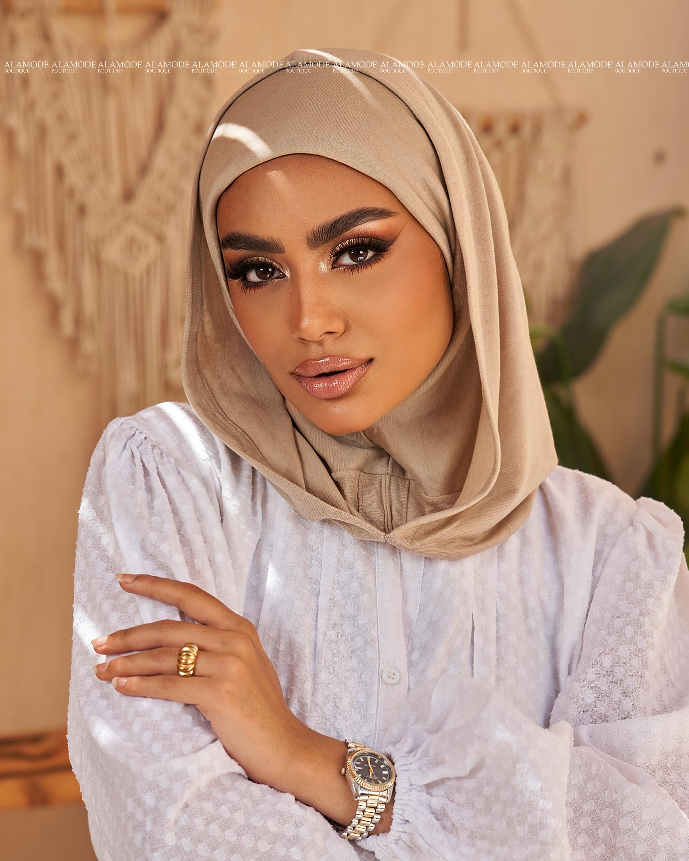 Beige Easy On