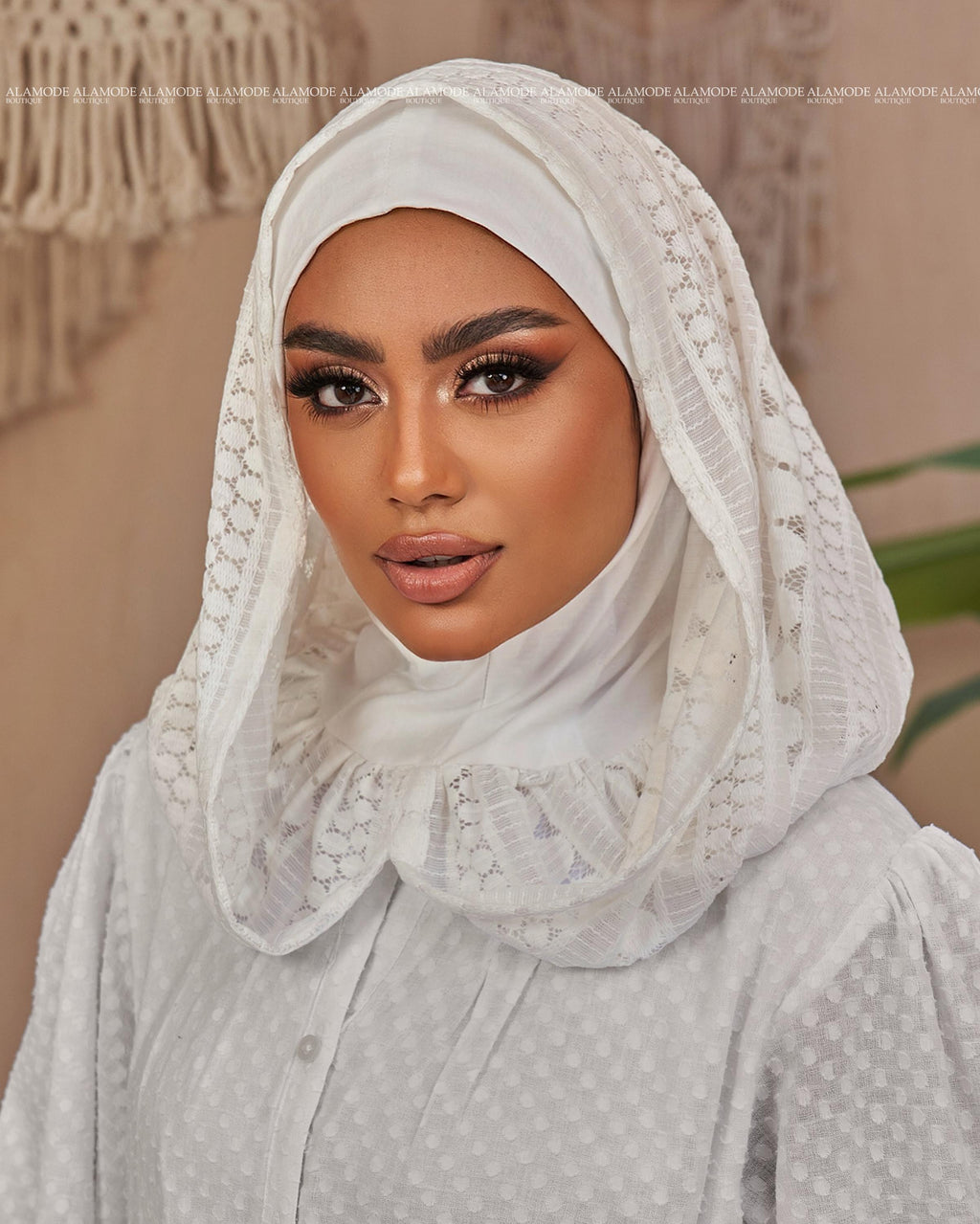 Lace Easy On