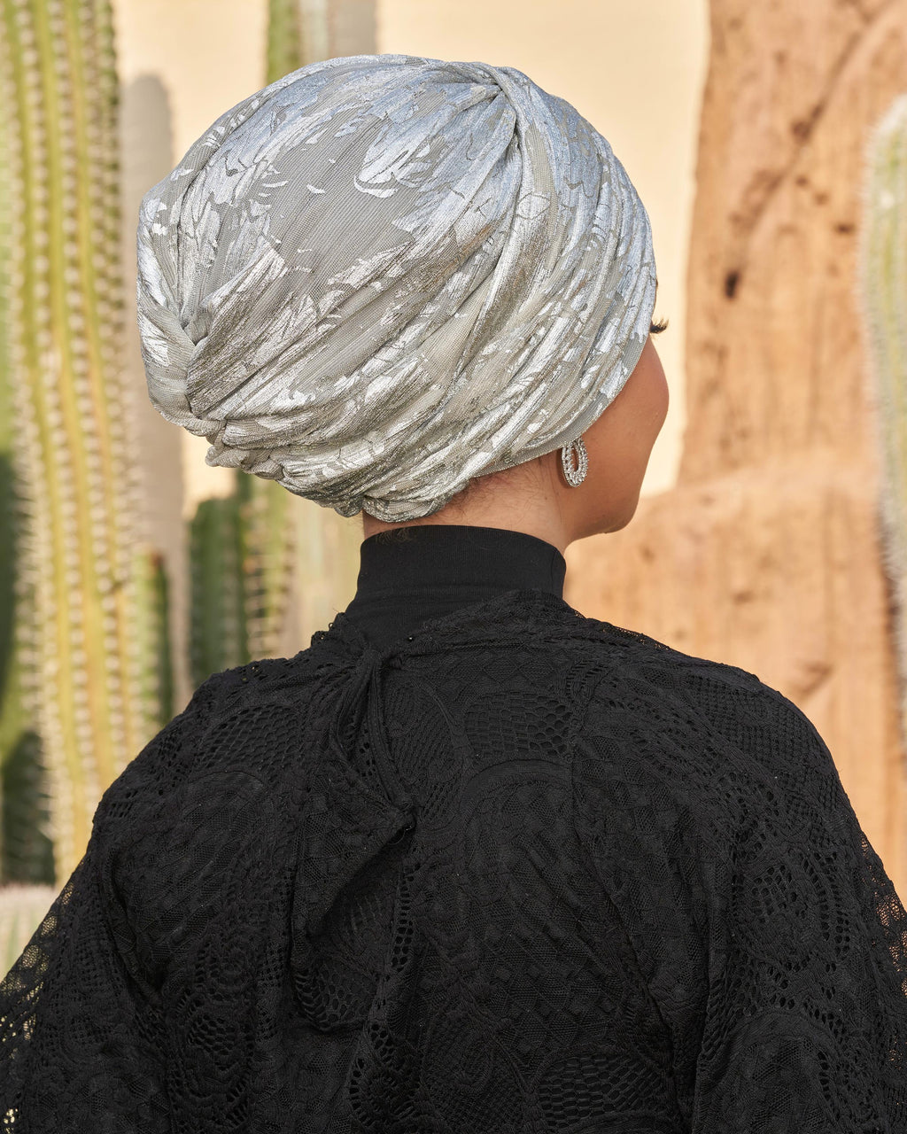 Linked Drapped (1151)