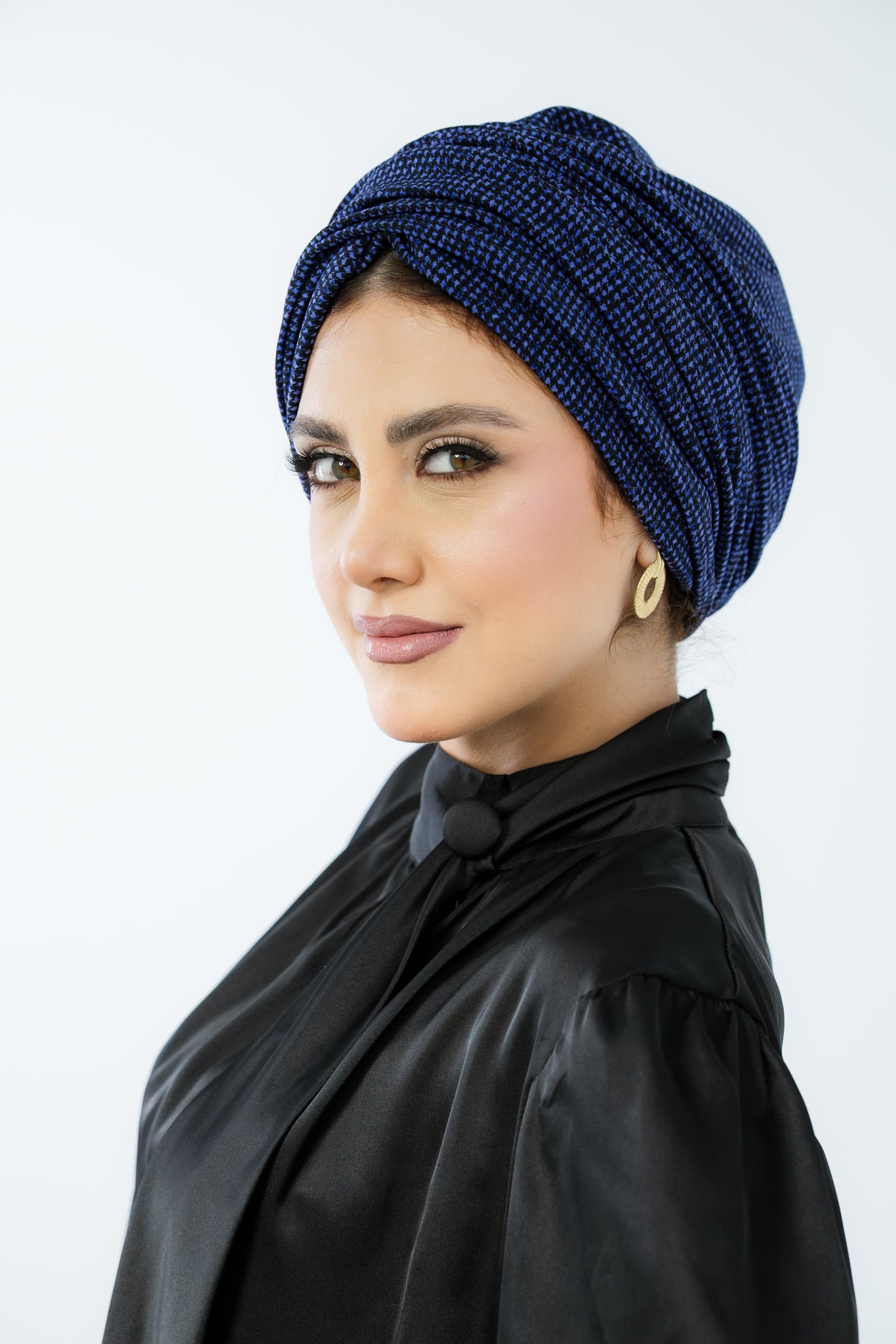 Linked Draped (2824)