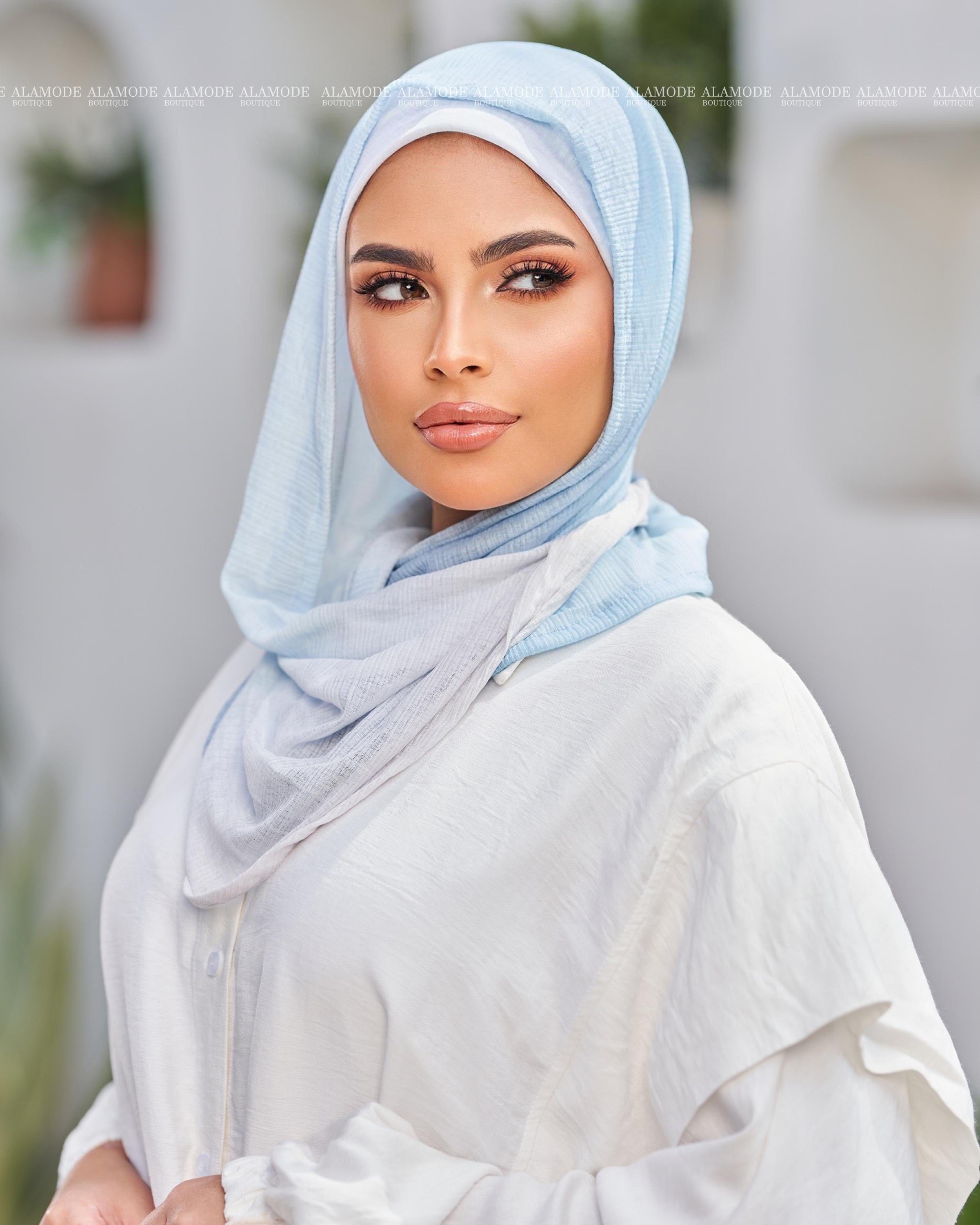 Baby Blue Gradient Easy Scarf