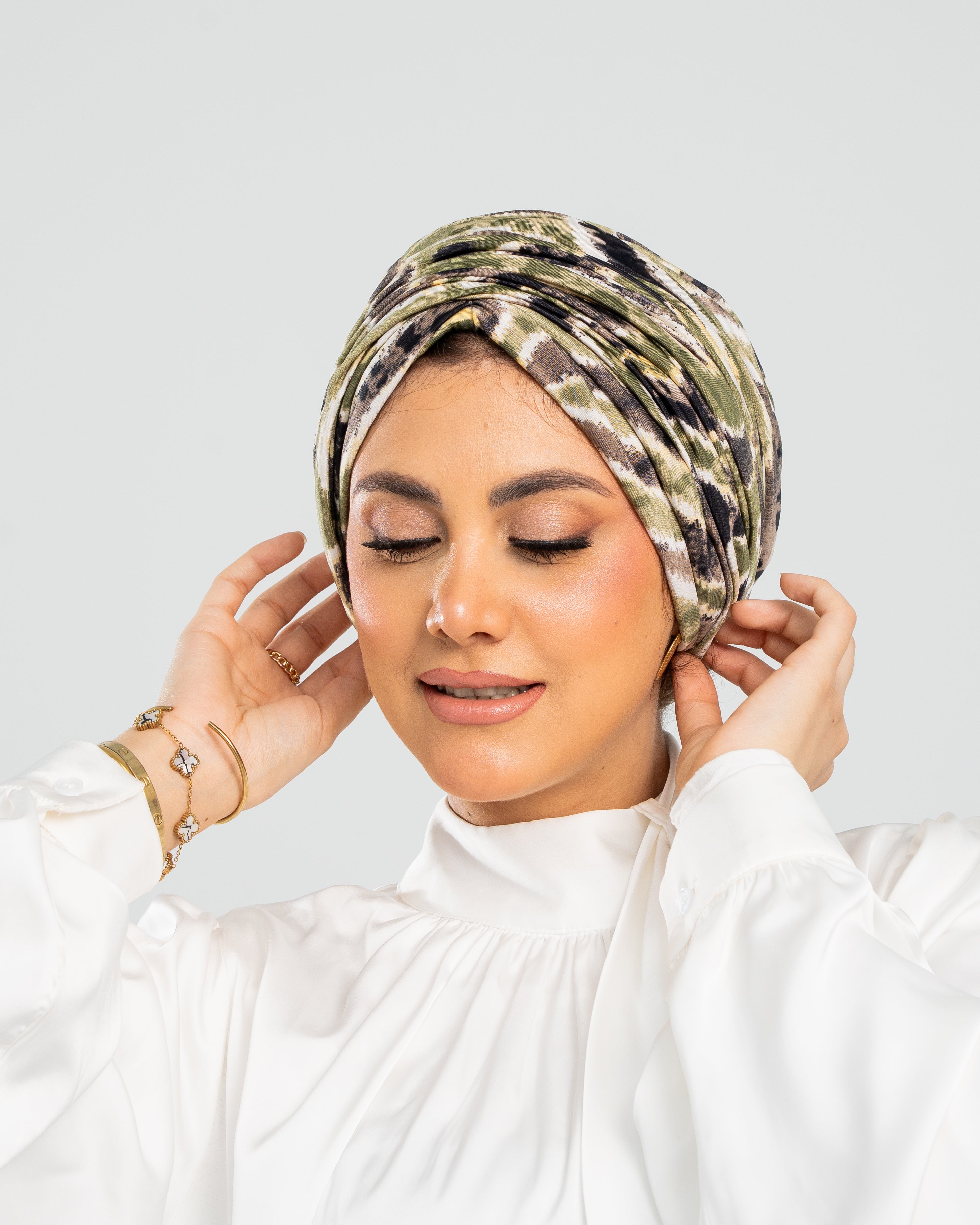 Linked Drapped (1480)