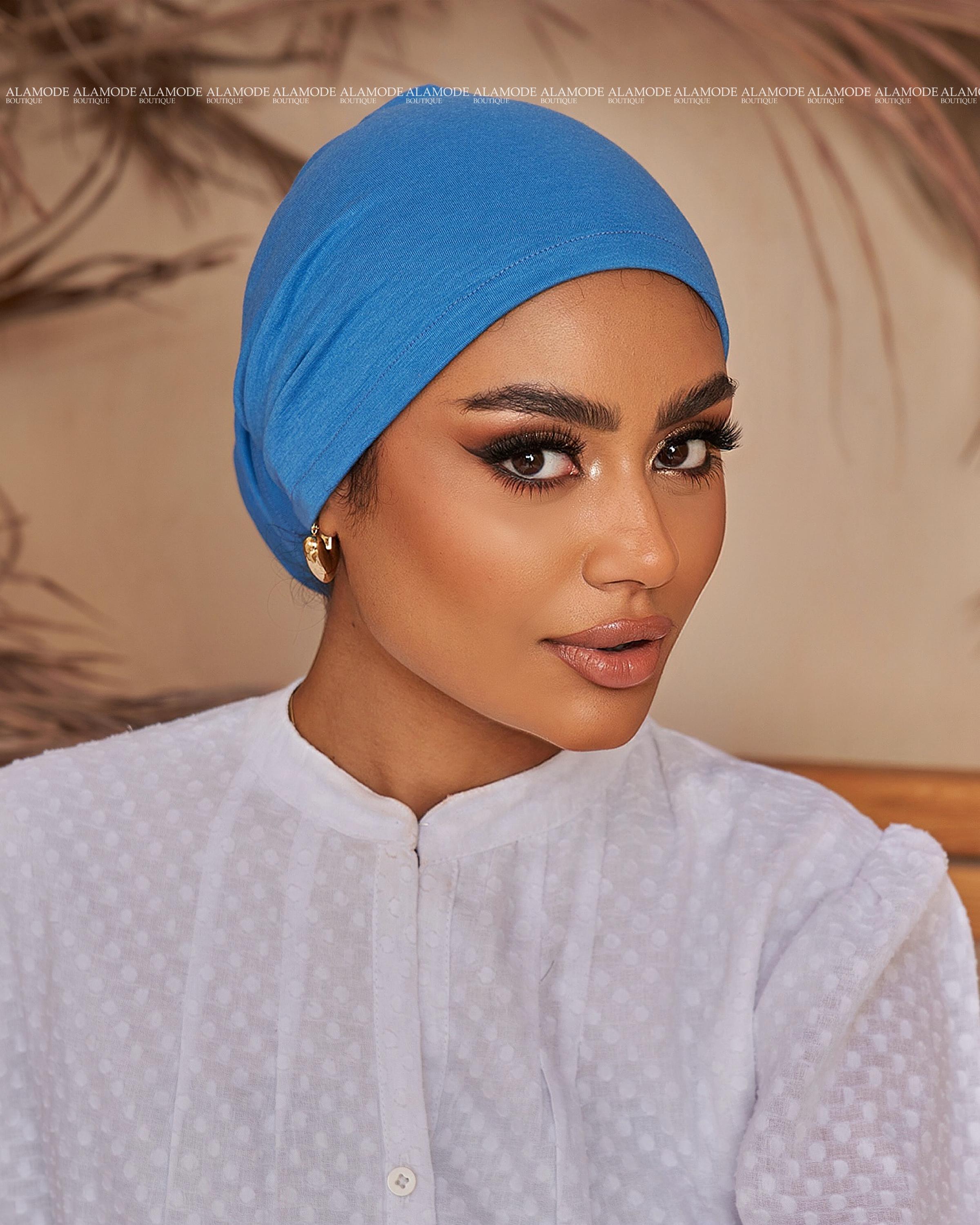 Turquoise Back Twist