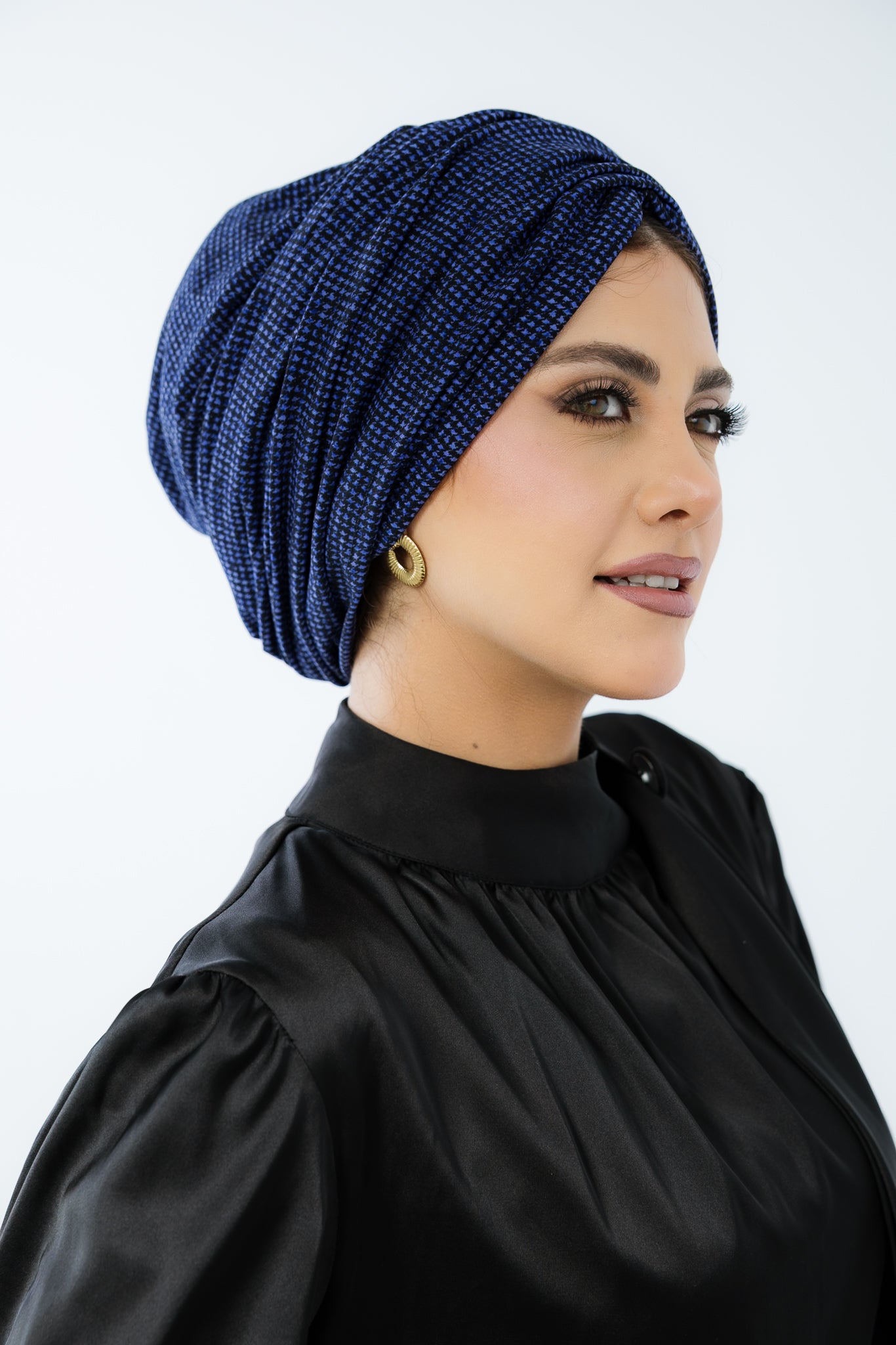 Linked Draped (2824)
