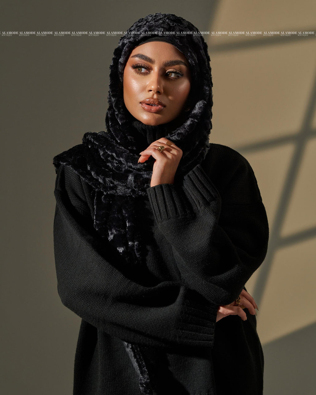 Capichon Scarf (2459)