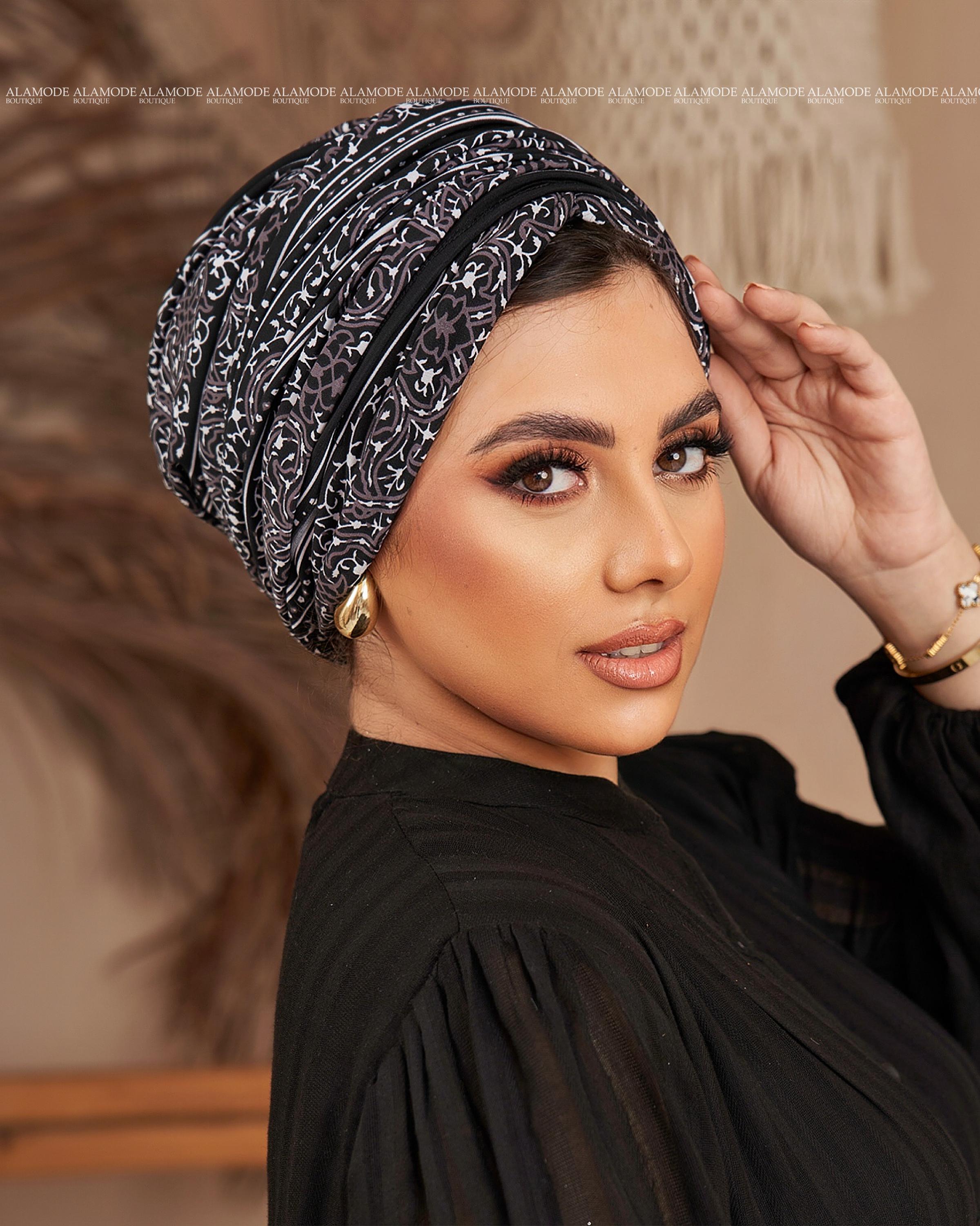 Aura Black Linked Drapped